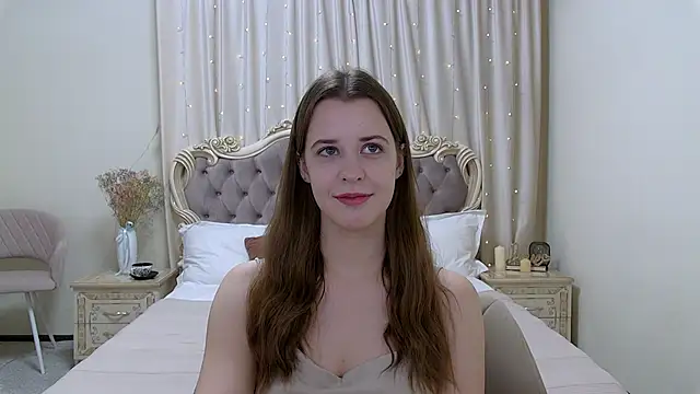 AgataAisitt online show from February 2, 2025, 1:08 pm