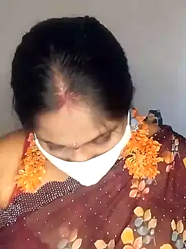 Snapshot of Sexy_Radhikaa chatting on March 2, 2025, 9:53 am Sexy Radhikaa online show from March 2, 2025, 9:53 am