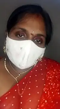 Snapshot of Sexy_Radhikaa chatting on March 17, 2025, 1:18 pm Sexy Radhikaa online show from March 17, 2025, 1:18 pm