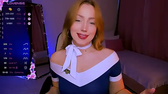 Jenny Luvv online show from October 15, 2025, 8:14 am