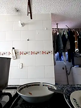 laura arias018 online show from September 19, 2025, 8:31 pm