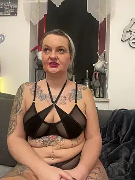 Inked blondi online show from January 3, 2025, 4:16 pm