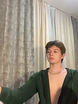 W N G S online show from December 11, 2024, 11:10 pm