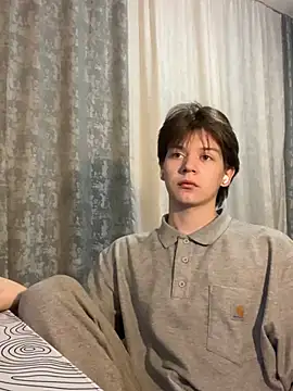 W N G S online show from February 19, 2025, 10:53 pm