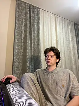 W N G S online show from March 14, 2025, 3:04 am