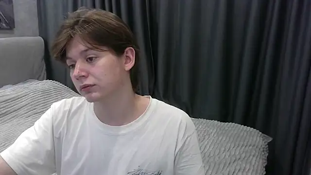 W N G S online show from October 16, 2025, 10:11 pm