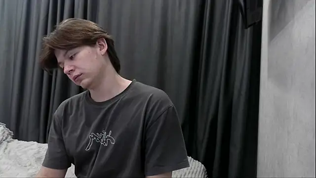 W N G S online show from October 21, 2025, 4:57 am