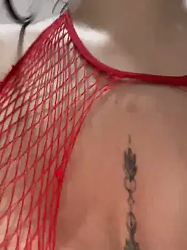 Chloe-antonella online show from December 30, 2024, 5:48 am