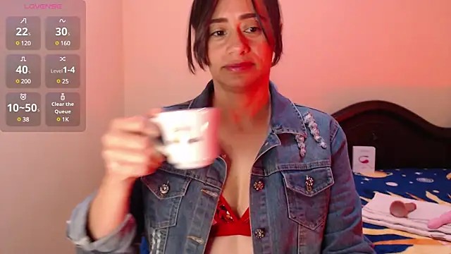 sara florez1 online show from February 7, 2025, 11:12 am