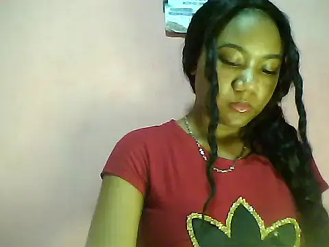 Snapshot of Fariana01 chatting on January 30, 2025, 1:44 am Fariana01 online show from January 30, 2025, 1:44 am