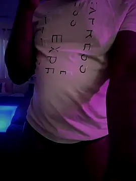 Snapshot of Bignc chatting on October 16, 2025, 6:09 pm Bignc online show from October 16, 2025, 6:09 pm