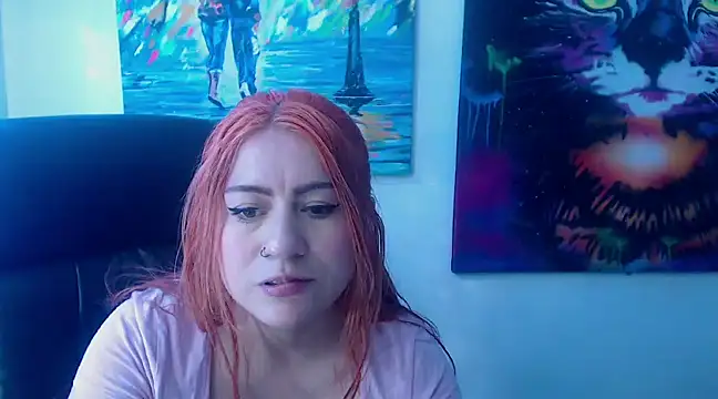 Snapshot of XxMiaSexxyHotxX chatting on January 22, 2025, 1:53 pm XxMiaSexxyHotxX online show from January 22, 2025, 1:53 pm