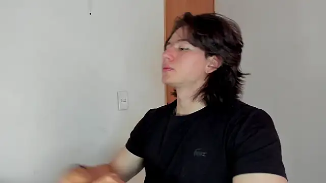 AngelBennet  online show from November 21, 2025, 4:38 pm