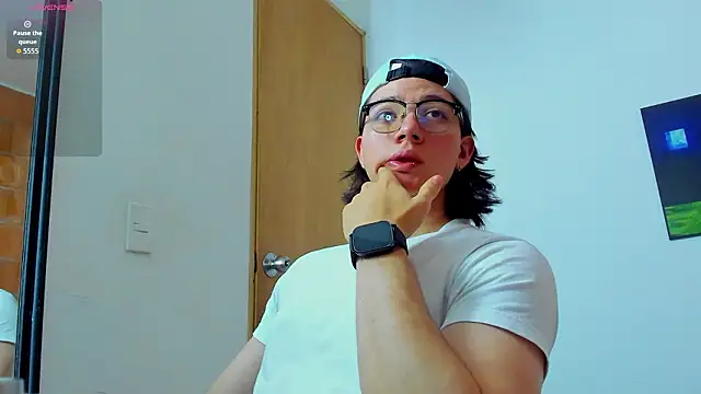 Snapshot of AngelBennet_ chatting on January 18, 2026, 10:13 pm AngelBennet online show from January 18, 2026, 10:13 pm