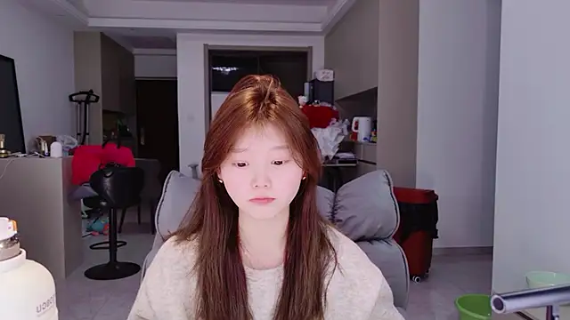 yangyang-1115 online show from February 13, 2026, 2:24 pm