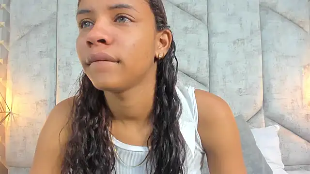 AshleyHill2 online show from February 10, 2026, 11:20 pm