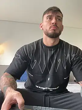 Snapshot of DimitriSullivan_ chatting on February 10, 2026, 1:15 pm DimitriSullivan online show from February 10, 2026, 1:15 pm