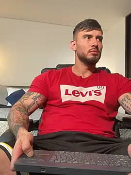 Snapshot of DimitriSullivan_ chatting on February 13, 2026, 1:18 pm DimitriSullivan online show from February 13, 2026, 1:18 pm