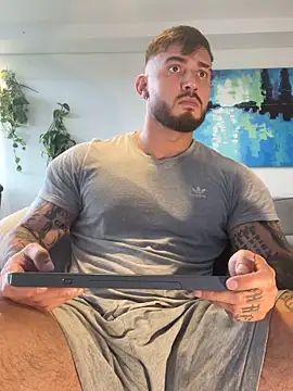 Snapshot of DimitriSullivan_ chatting on February 23, 2026, 1:41 pm DimitriSullivan online show from February 23, 2026, 1:41 pm