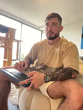 Snapshot of DimitriSullivan_ chatting on February 26, 2026, 1:21 pm DimitriSullivan online show from February 26, 2026, 1:21 pm