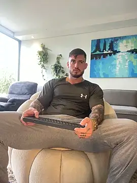 Snapshot of DimitriSullivan_ chatting on March 2, 2026, 1:40 pm DimitriSullivan online show from March 2, 2026, 1:40 pm