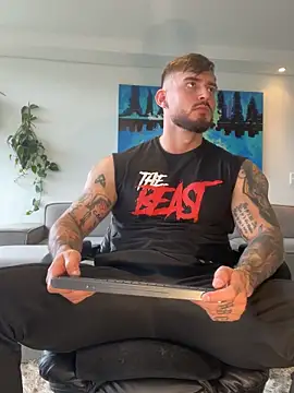 DimitriSullivan  online show from March 18, 2026, 1:47 pm