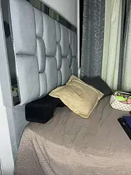 danielax50 online show from March 17, 2025, 1:24 am