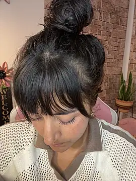 Lady Rey online show from April 15, 2026, 2:07 am