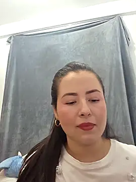 NeredaXxx online show from September 25, 2025, 7:45 am