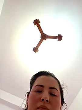 NeredaXxx online show from November 28, 2025, 10:34 pm