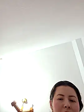 NeredaXxx online show from January 11, 2026, 9:42 pm