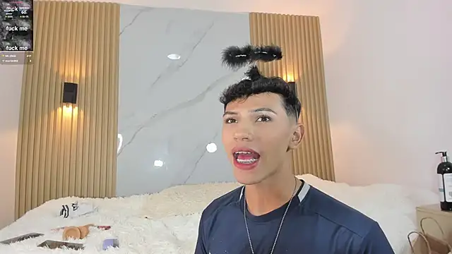 Snapshot of im_sebaslopez chatting on February 19, 2025, 6:33 am im sebaslopez online show from February 19, 2025, 6:33 am