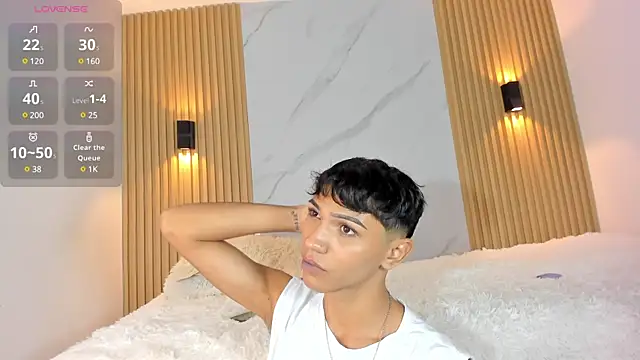 Snapshot of im_sebaslopez chatting on February 20, 2025, 3:34 am im sebaslopez online show from February 20, 2025, 3:34 am