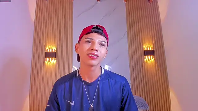 Snapshot of im_sebaslopez chatting on February 26, 2025, 6:47 am im sebaslopez online show from February 26, 2025, 6:47 am