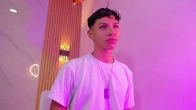 Snapshot of im_sebaslopez chatting on March 12, 2025, 3:57 am im sebaslopez online show from March 12, 2025, 3:57 am