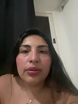 Snapshot of beatrix_001 chatting on January 13, 2026, 1:22 am beatrix 001 online show from January 13, 2026, 1:22 am