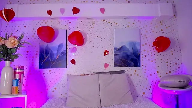 Aniie Doll online show from February 24, 2026, 8:18 pm