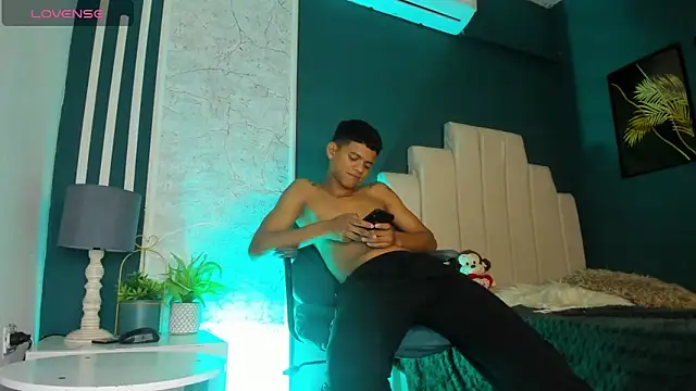 Snapshot of Jeffry_wolvess chatting on March 4, 2025, 3:15 pm Jeffry wolvess online show from March 4, 2025, 3:15 pm