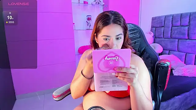 Snapshot of jisoo__ chatting on September 24, 2025, 1:25 pm jisoo online show from September 24, 2025, 1:25 pm