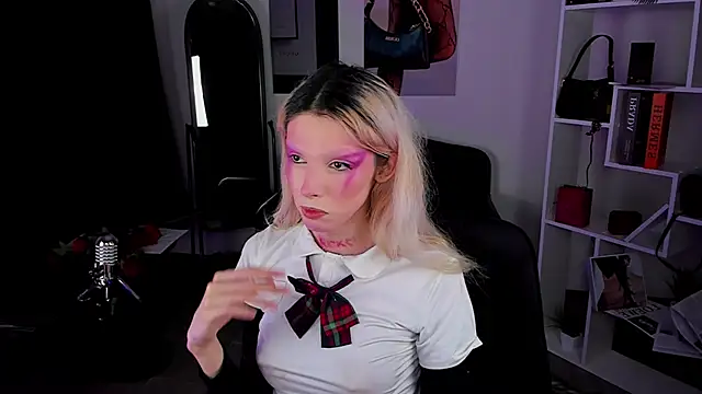 PamelamyDreamys online show from March 22, 2025, 4:58 pm