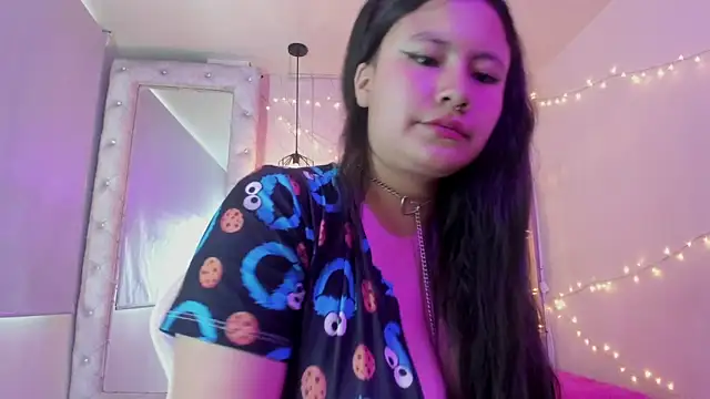 Snapshot of Vick_daves_ chatting on March 18, 2026, 8:12 pm Vick daves online show from March 18, 2026, 8:12 pm