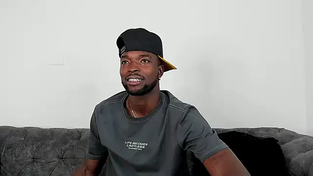 Dylan Taylor online show from October 26, 2025, 3:45 am