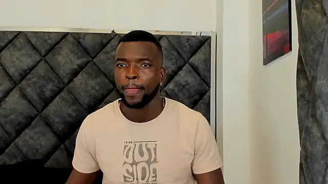 Dylan Taylor online show from November 4, 2025, 2:21 am