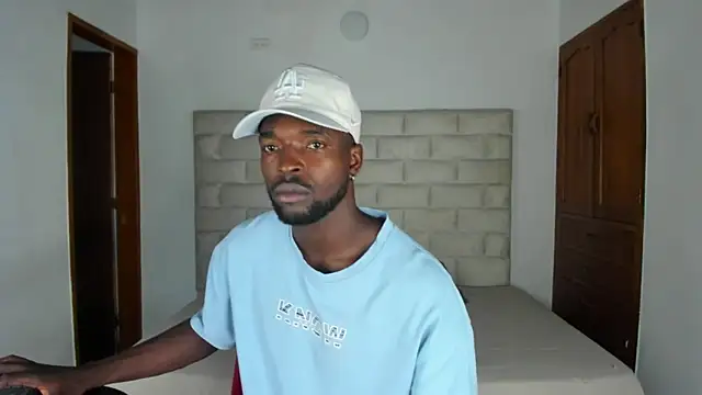 Dylan Taylor online show from November 7, 2025, 11:54 am