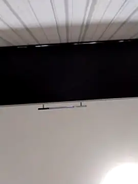 Lorrain Dorrie online show from November 25, 2025, 5:51 am