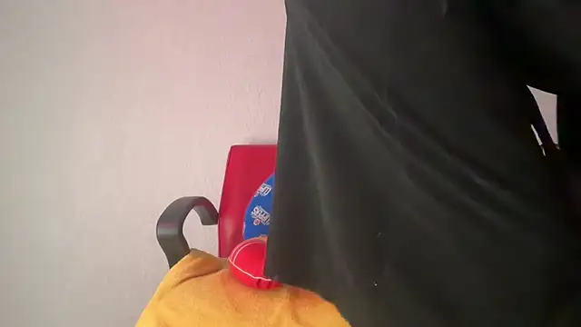 skarfosbabes69 online show from February 16, 2026, 2:51 am