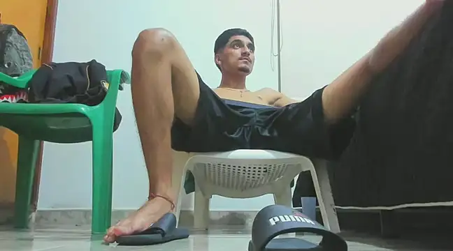 Snapshot of latin_bbc chatting on January 8, 2025, 5:37 am latin bbc online show from January 8, 2025, 5:37 am