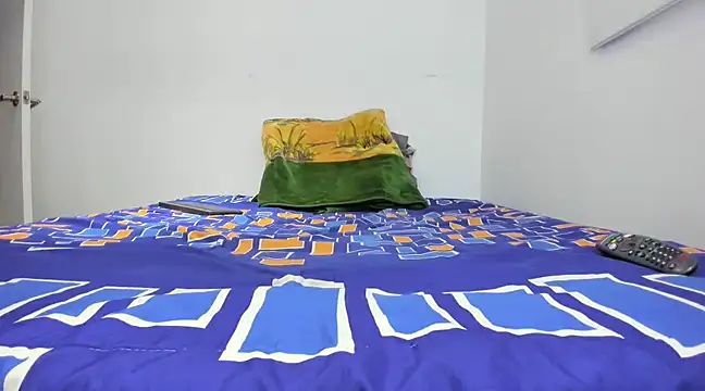 Snapshot of latin_bbc chatting on February 25, 2025, 12:03 am latin bbc online show from February 25, 2025, 12:03 am