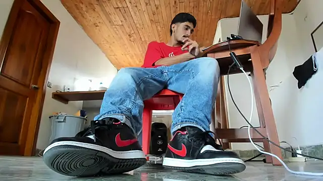 latin bbc online show from February 5, 2026, 9:41 pm