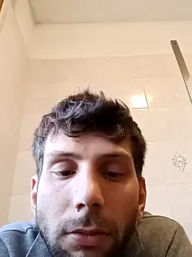 Snapshot of dariodario chatting on January 17, 2025, 9:28 am dariodario online show from January 17, 2025, 9:28 am